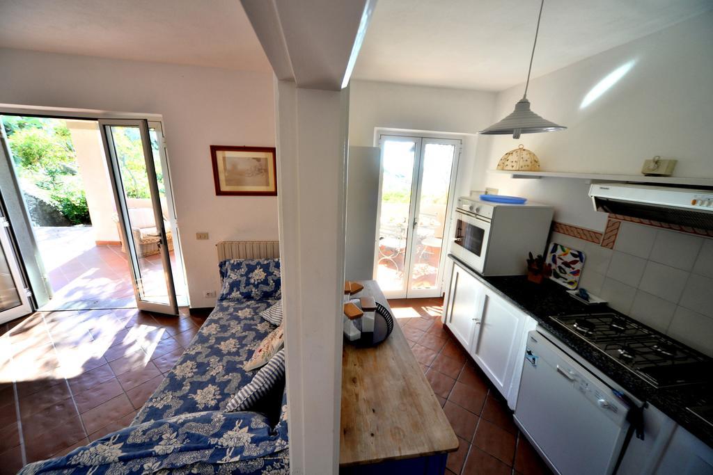 Villa Casa Rosa Di Cavoli à Seccheto Extérieur photo