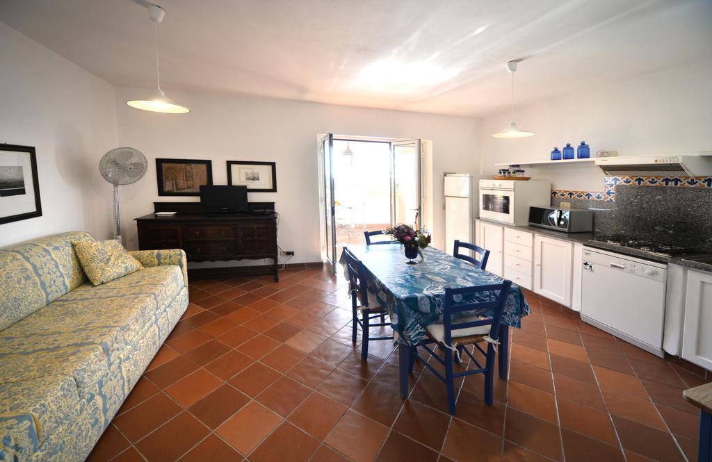 Villa Casa Rosa Di Cavoli à Seccheto Extérieur photo